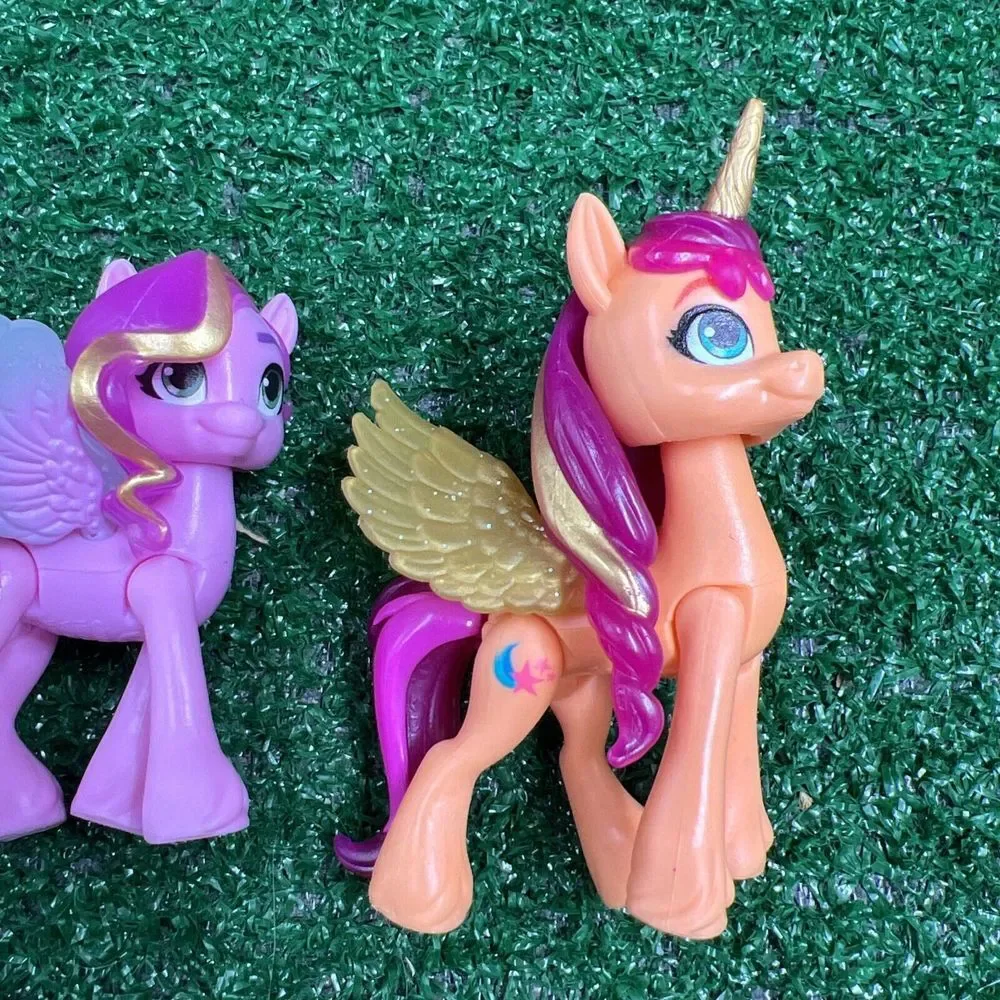 My Little Pony New Generation Crystal Adventure Sunny Starscout & Princess Petal